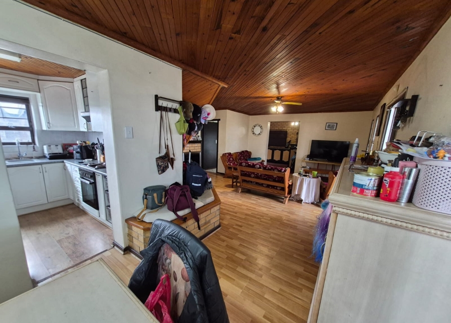 7 Bedroom Property for Sale in Dana Bay Western Cape